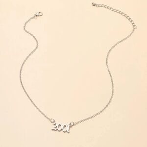 3/$30 🤍 Established “2001” Necklace